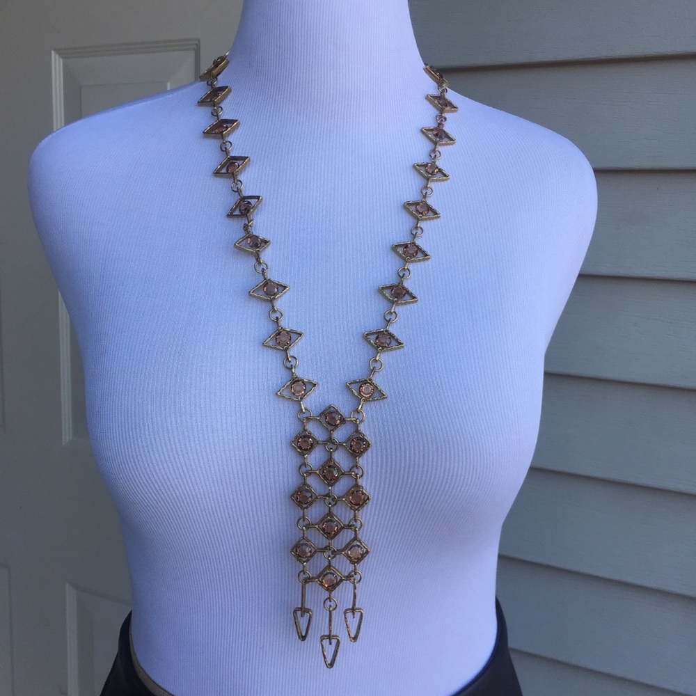 Design necklace